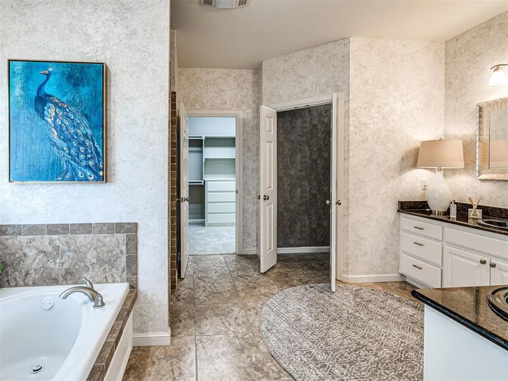 Photo 28 — 12500 Chateaux Road, Oklahoma City, OK 73142