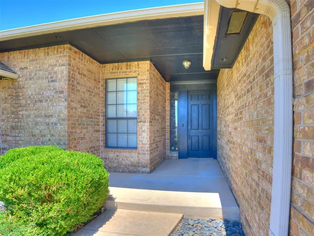 Photo 6 — 417 Shrill Street, Norman, OK 73071