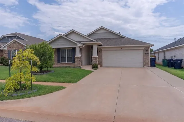 Photo 2 — 12929 NW 4th Street, Yukon, OK 73099