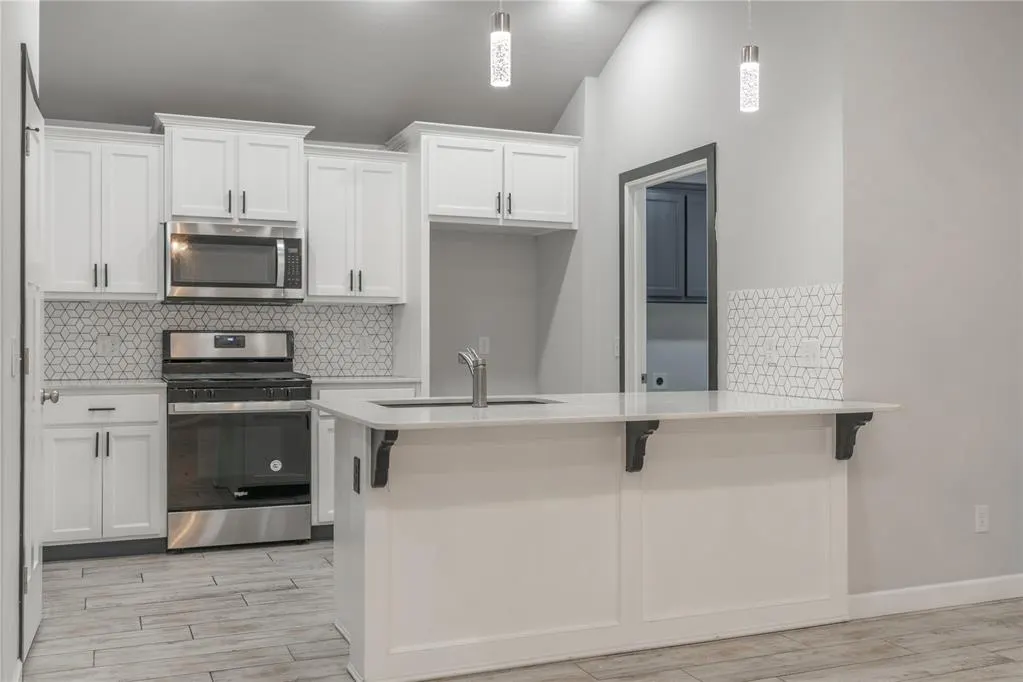 Photo 9 — 12929 NW 4th Street, Yukon, OK 73099