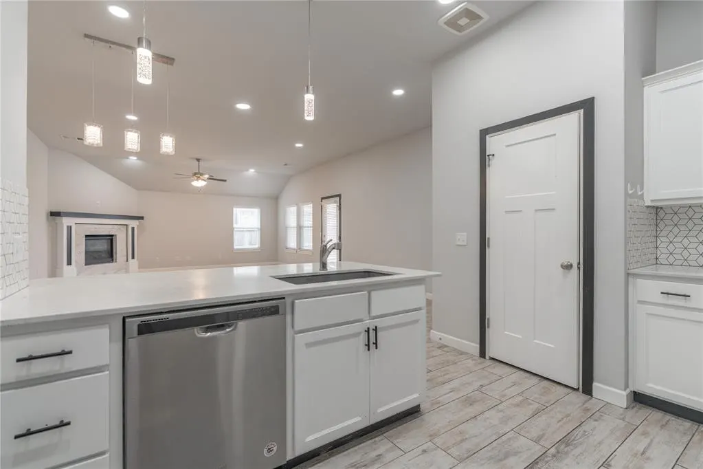 Photo 15 — 12929 NW 4th Street, Yukon, OK 73099