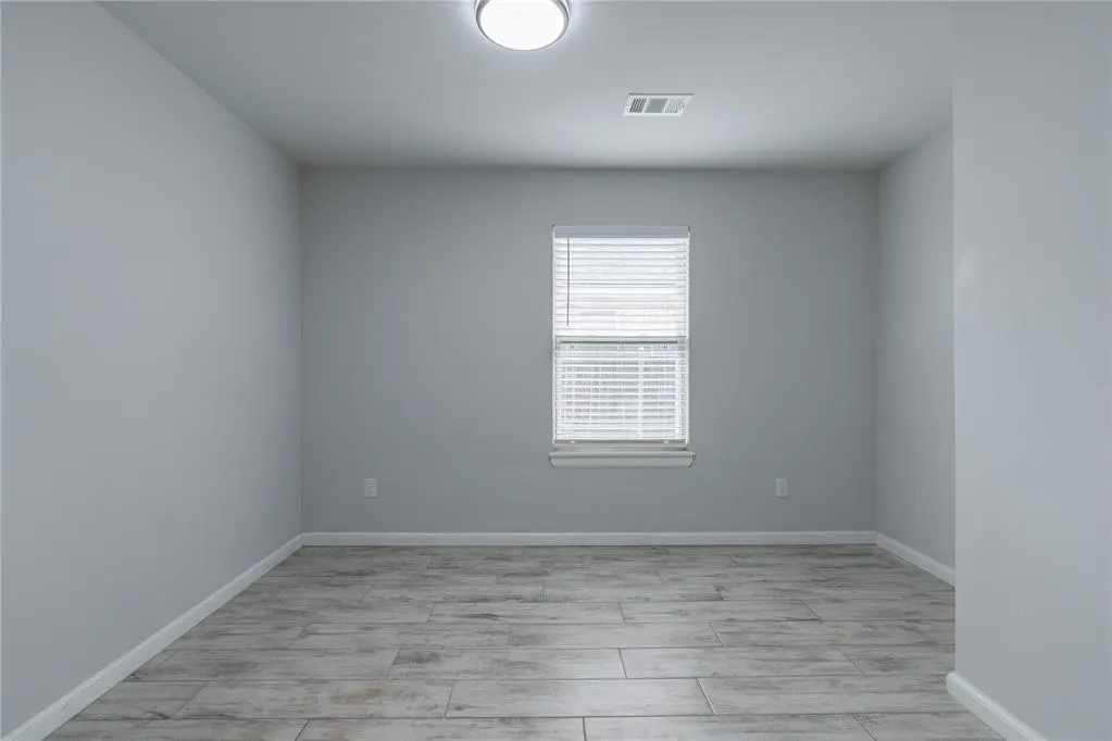 Photo 26 — 12929 NW 4th Street, Yukon, OK 73099
