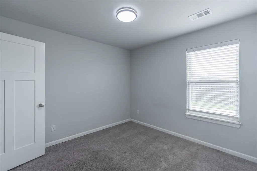 Photo 36 — 12929 NW 4th Street, Yukon, OK 73099