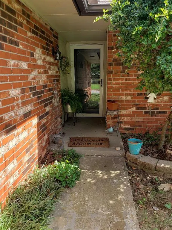 Photo 4 — 2336 Appleway Street, Edmond, OK 73013