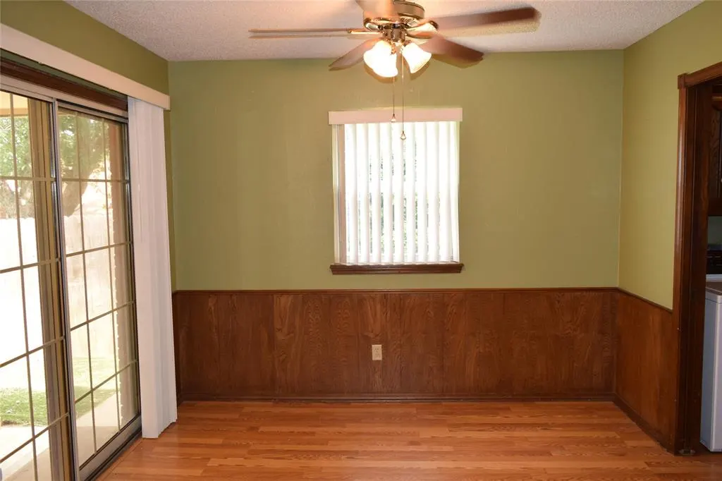Photo 13 — 3649 Sunvalley Drive, Midwest City, OK 73110