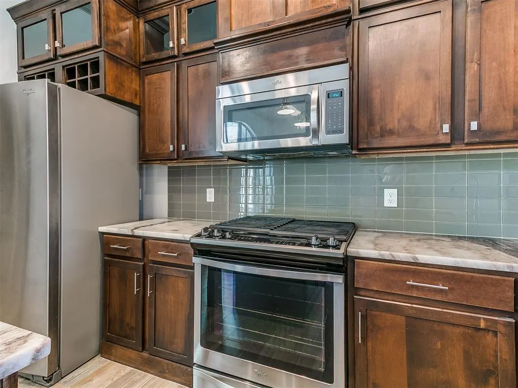 Photo 18 — 13569 Cobblestone Curve Road, Oklahoma City, OK 73142