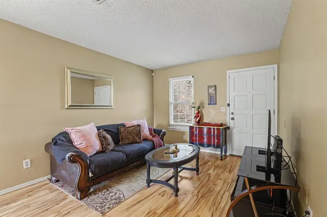 Photo 5 — 12216 SW 15th Terrace, Yukon, OK 73099