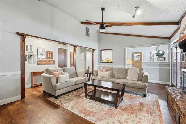 Photo 4 — 1202 W Fay Avenue, Kingfisher, OK 73750