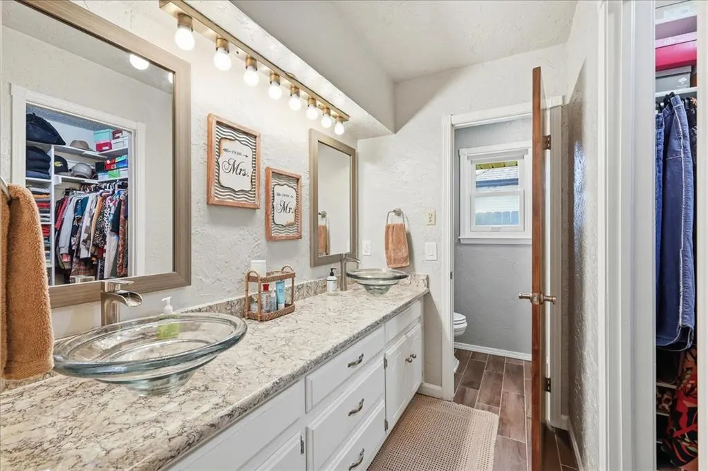Photo 14 — 1202 W Fay Avenue, Kingfisher, OK 73750