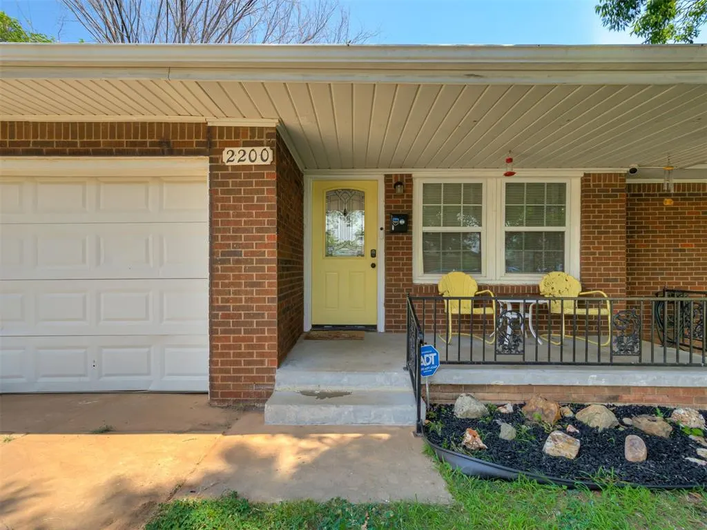 Photo 3 — 2200 Maple Drive, Oklahoma City, OK 73110