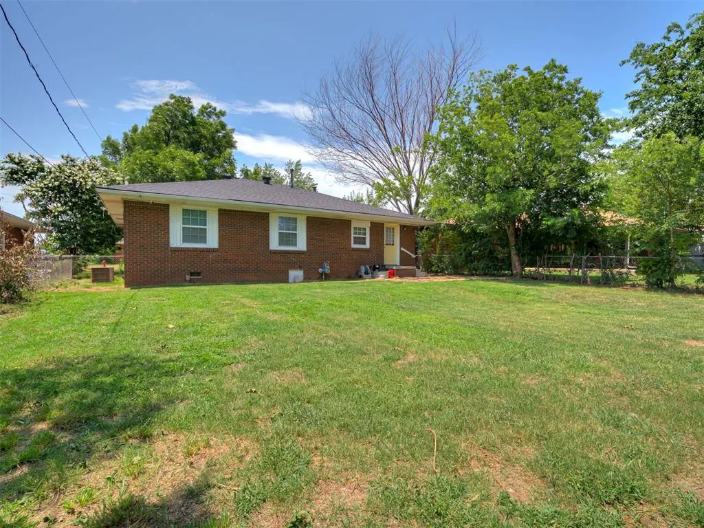 Photo 27 — 2200 Maple Drive, Oklahoma City, OK 73110