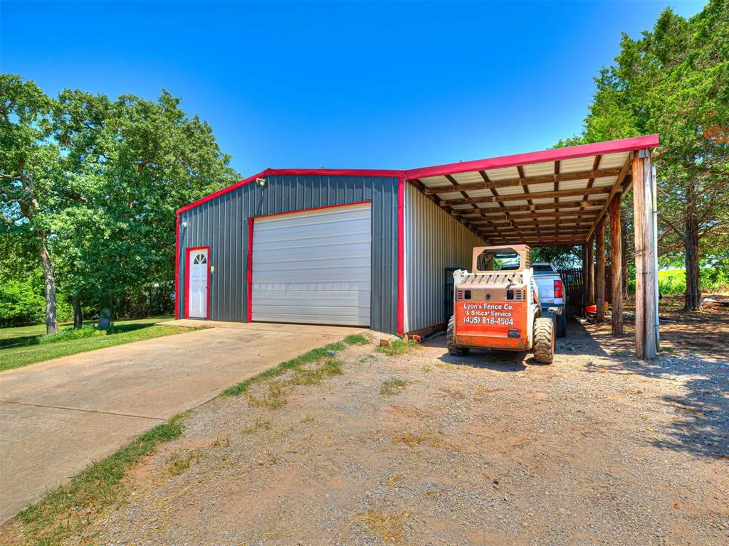 Photo 11 — 2705 Morning Glory Drive, Norman, OK 73026