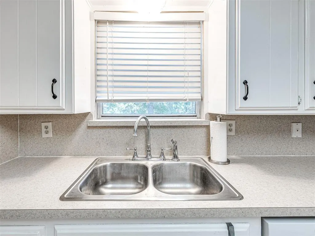 Photo 27 — 2705 Morning Glory Drive, Norman, OK 73026