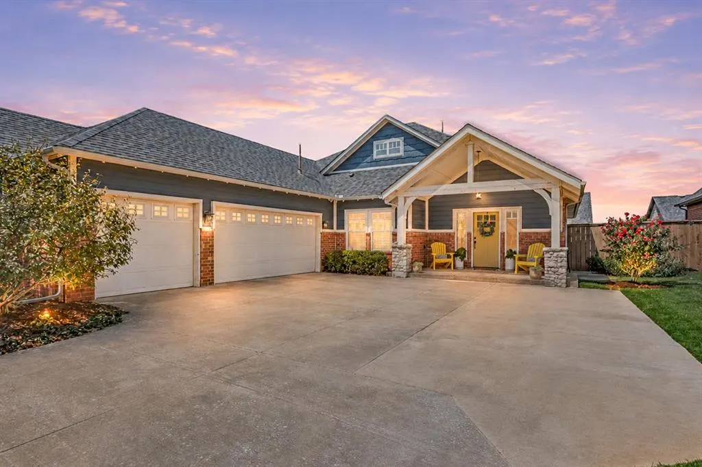 Front exterior — 8421 NW 134th Street, Oklahoma City, OK 73142