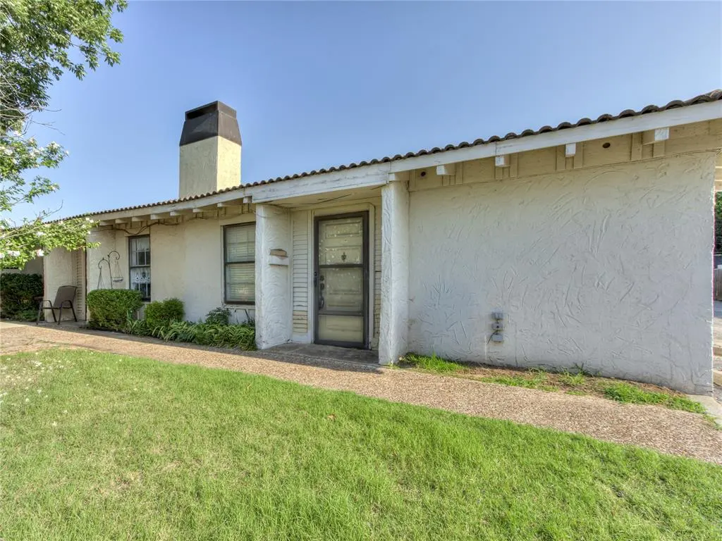 Front exterior — 7107 NW 16th Street, Bethany, OK 73008