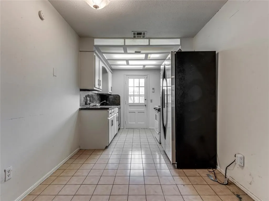 Photo 5 — 7107 NW 16th Street, Bethany, OK 73008