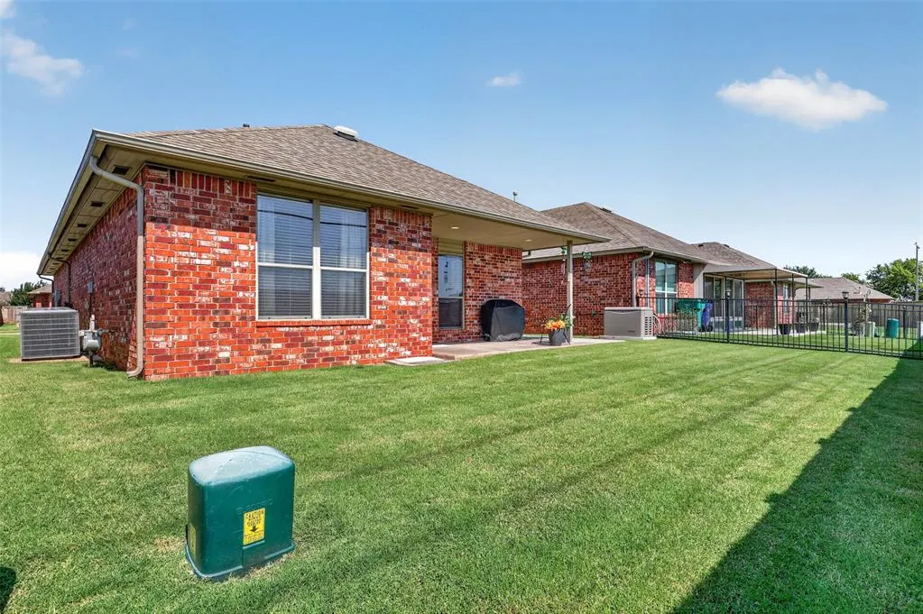 Photo 29 — 9212 Roadrunner Avenue, Oklahoma City, OK 73139