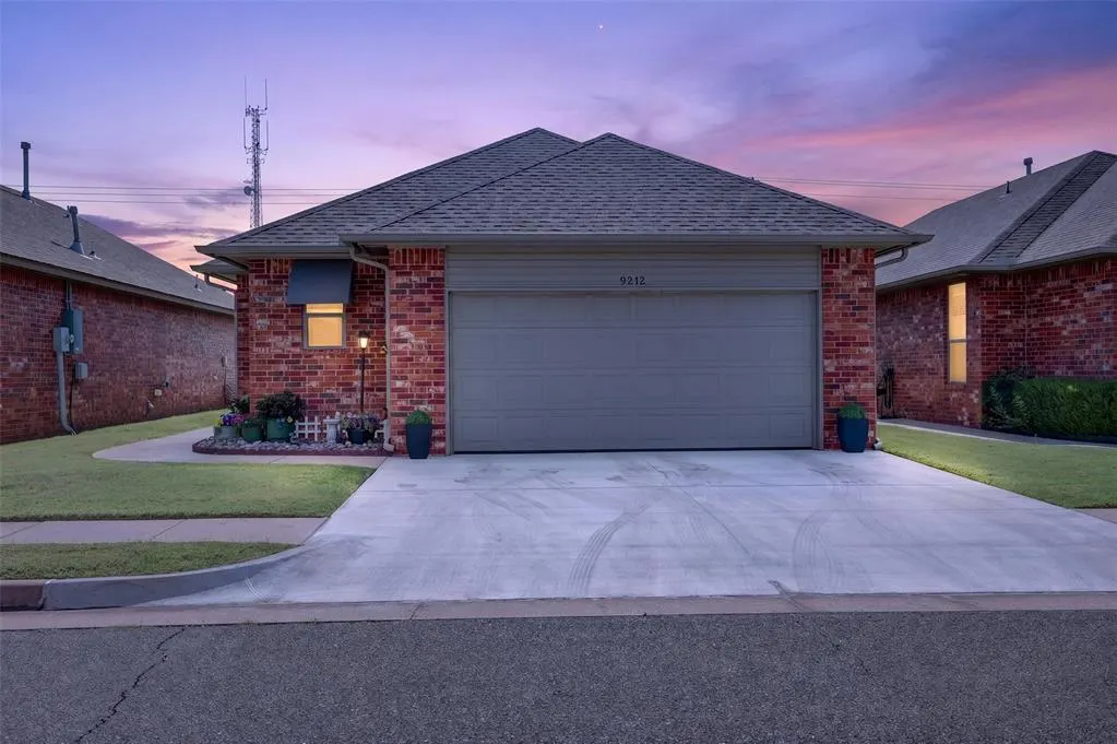 Photo 2 — 9212 Roadrunner Avenue, Oklahoma City, OK 73139