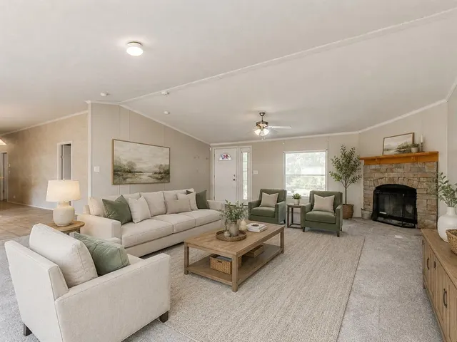 Photo 4 — 13174 S Coltrane Road, Edmond, OK 73034