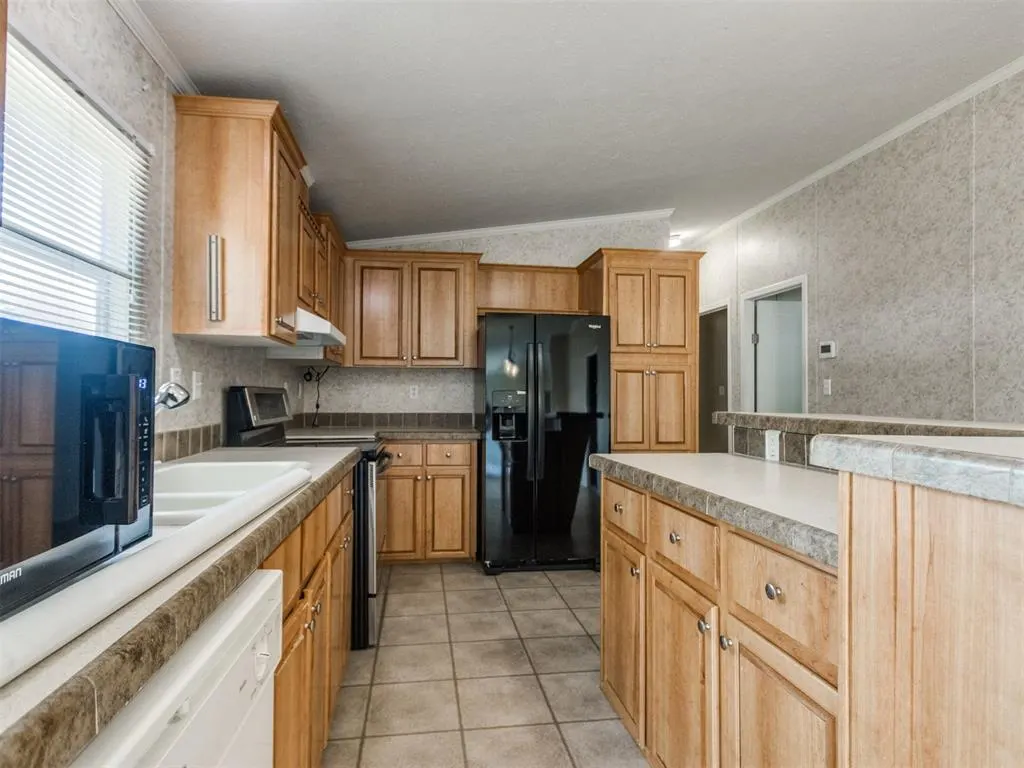 Photo 9 — 13174 S Coltrane Road, Edmond, OK 73034