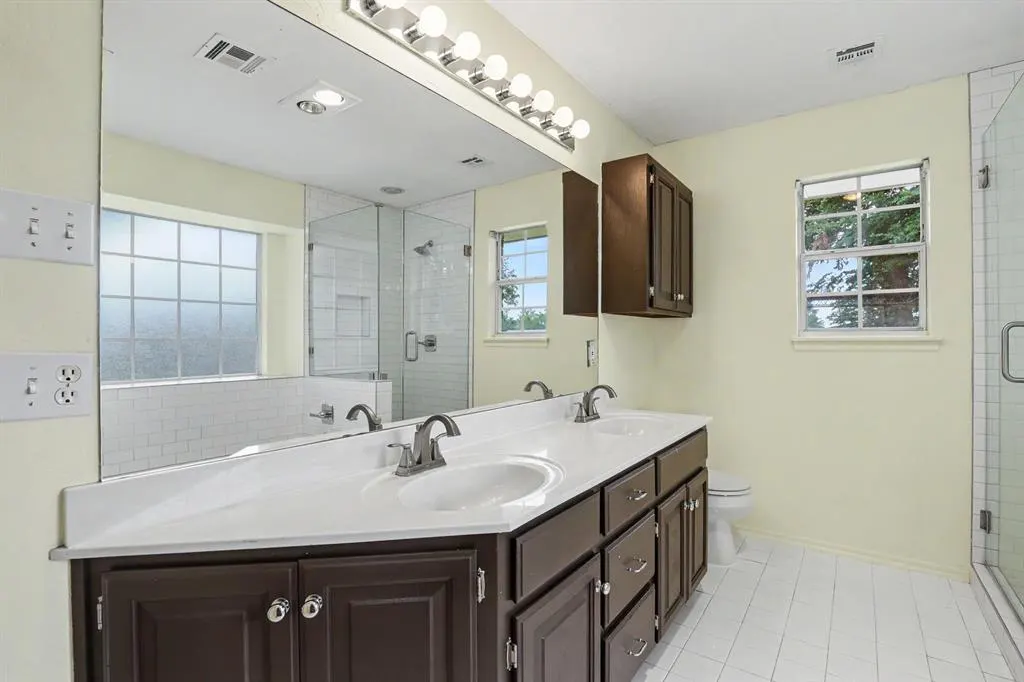 Photo 15 — 904 Pruett Drive, Edmond, OK 73003