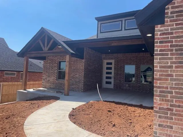 Photo 3 — 11528 NW 103 Rd Street, Yukon, OK 73099
