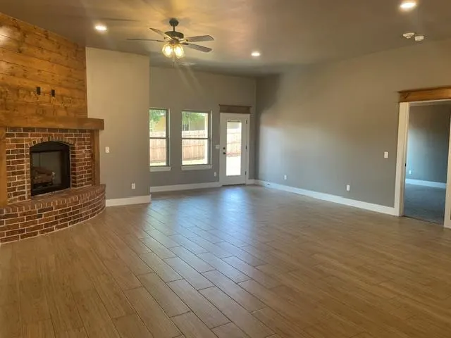 Photo 4 — 11528 NW 103 Rd Street, Yukon, OK 73099