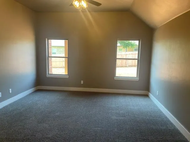 Photo 15 — 11528 NW 103 Rd Street, Yukon, OK 73099