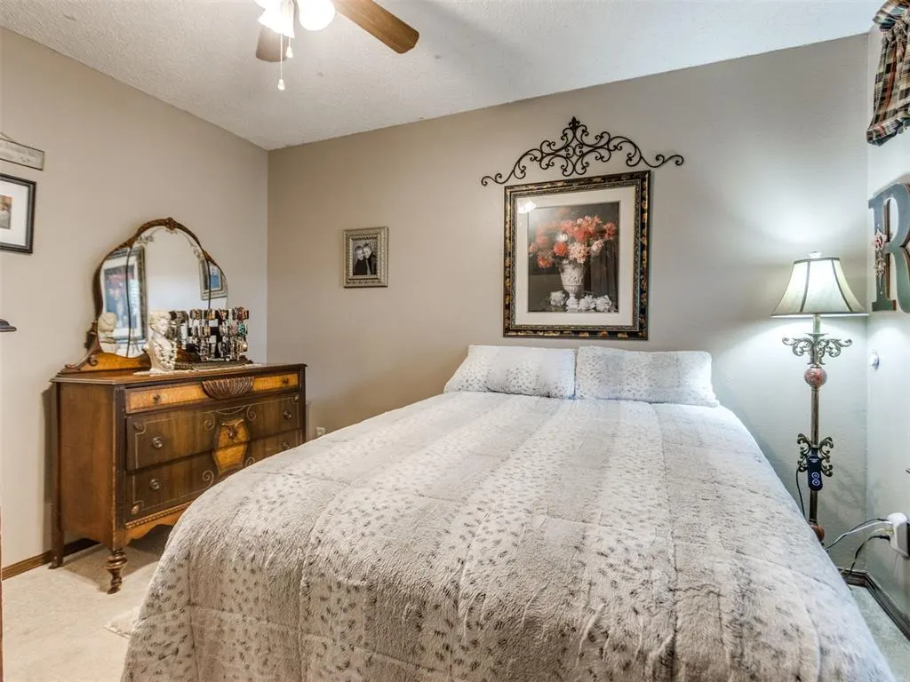 Photo 12 — 752 Red Oak Terrace, Edmond, OK 73003