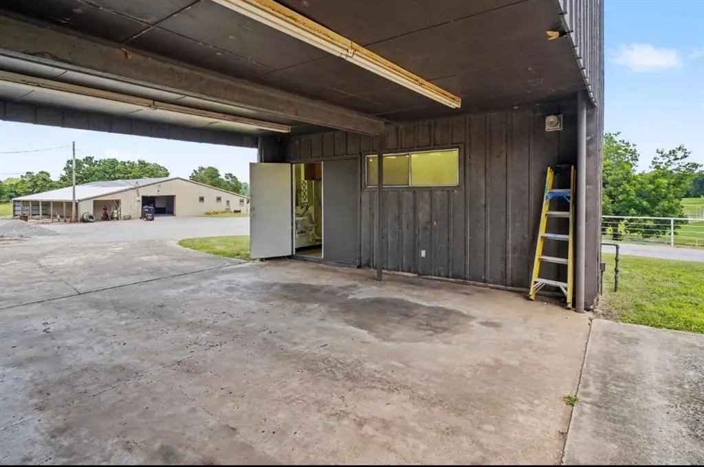 Photo 5 — 10531 E Reno Avenue, Oklahoma City, OK 73130