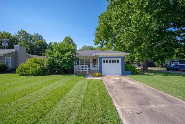 Front exterior — 1623 W 9th Avenue, Stillwater, OK 74074