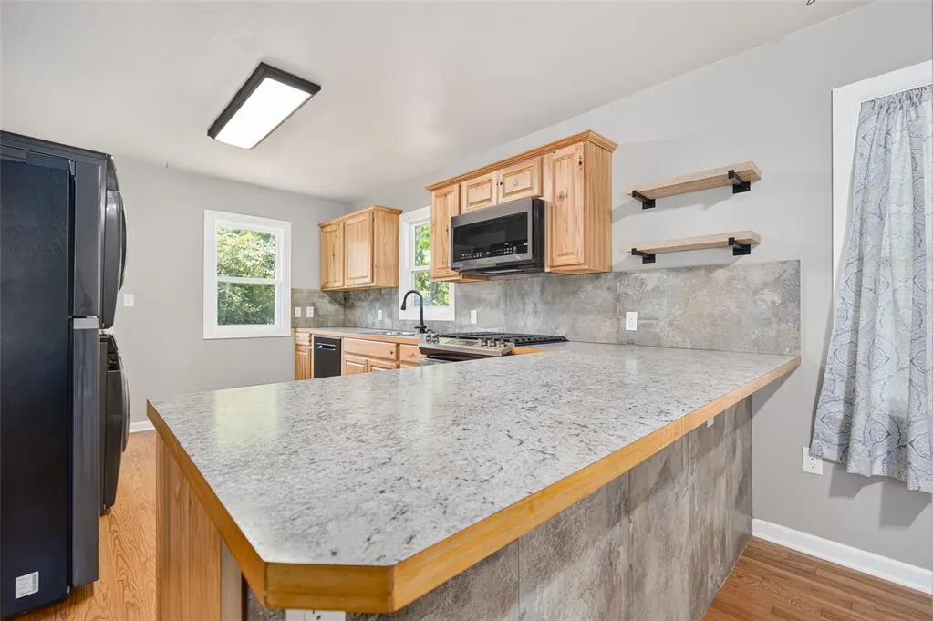 Photo 9 — 1623 W 9th Avenue, Stillwater, OK 74074