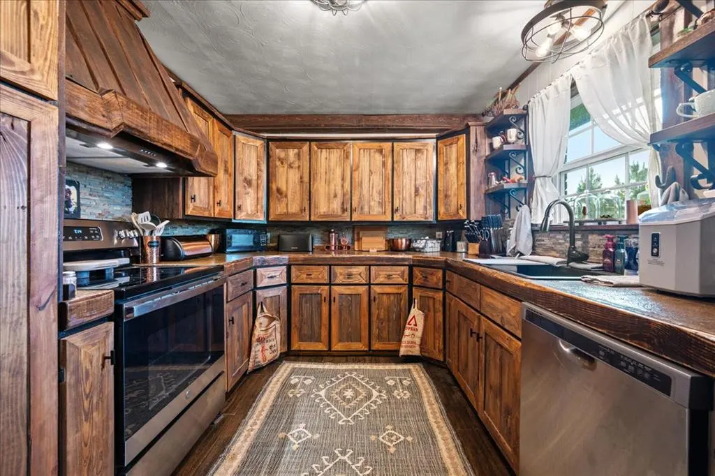 Photo 24 — 1274 W Walden Road, Broken Bow, OK 74728