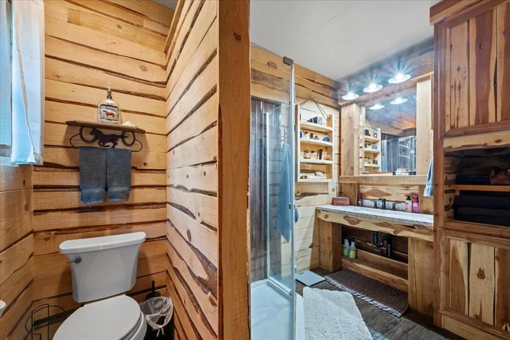 Photo 33 — 1274 W Walden Road, Broken Bow, OK 74728