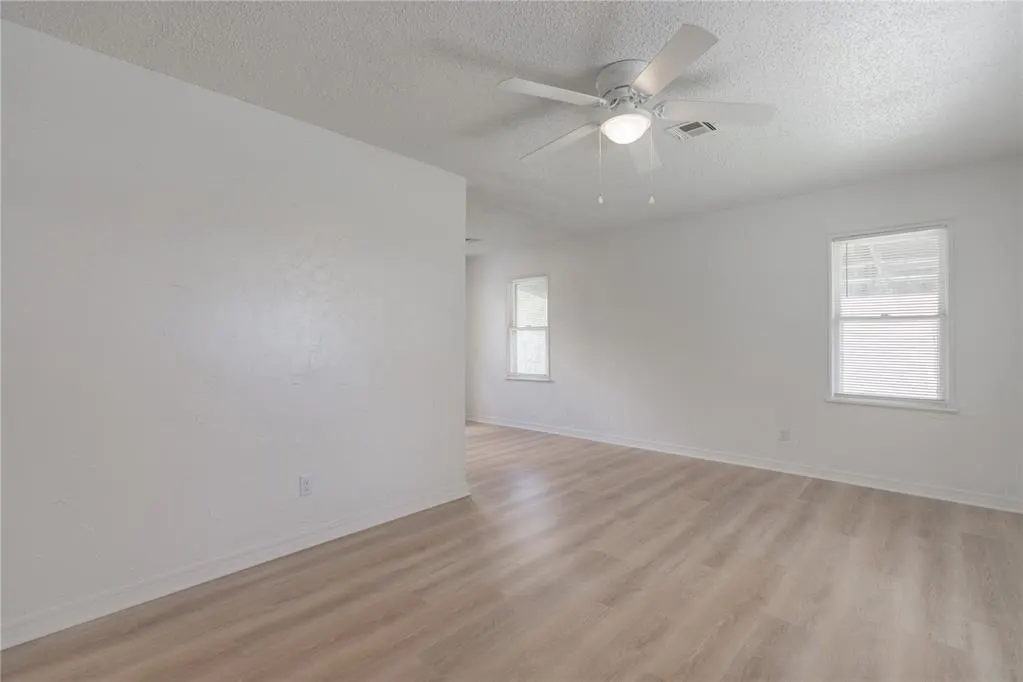 Photo 3 — 3405 S Woodward Avenue, Oklahoma City, OK 73119