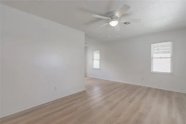 Photo 3 — 3405 S Woodward Avenue, Oklahoma City, OK 73119
