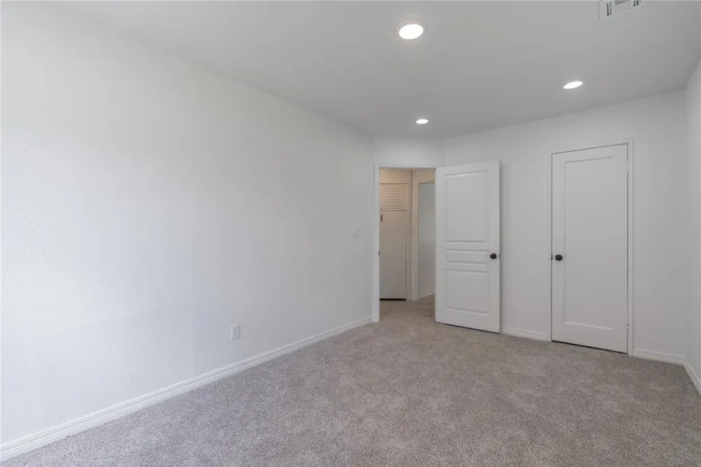 Photo 16 — 3405 S Woodward Avenue, Oklahoma City, OK 73119