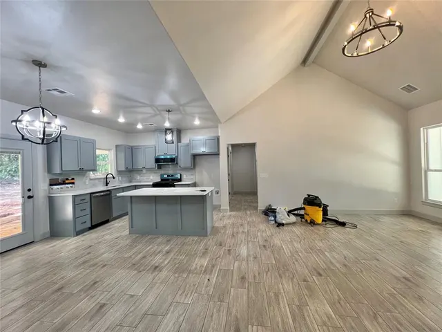 Photo 3 — 37879 New Hope Road, Tecumseh, OK 74873