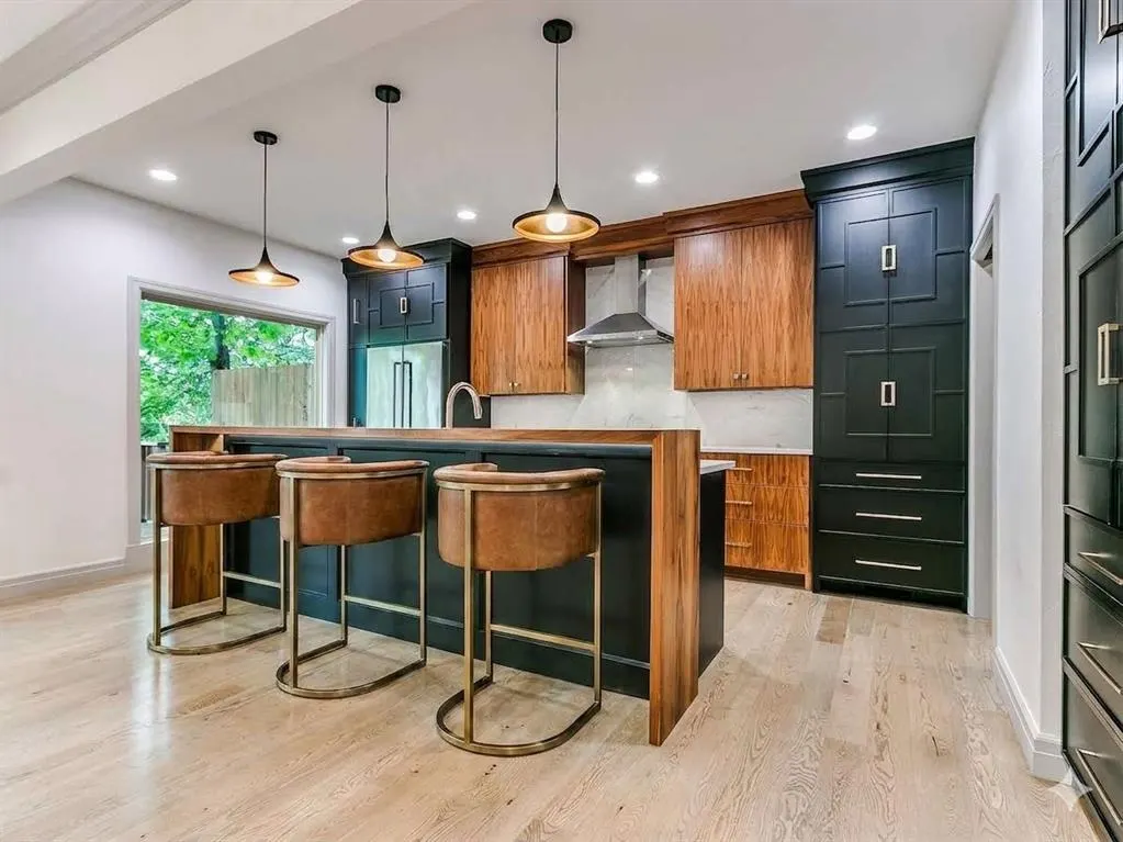 Photo 11 — 1201 Glenbrook Drive 5, Oklahoma City, OK 73118