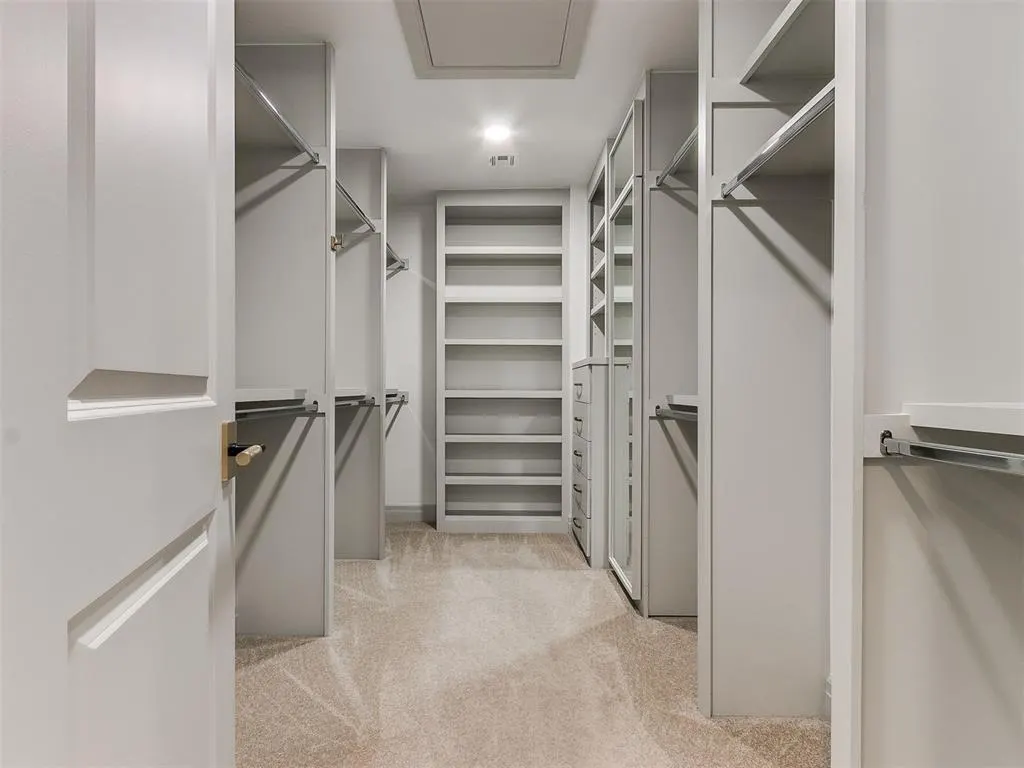 Photo 22 — 1201 Glenbrook Drive 5, Oklahoma City, OK 73118
