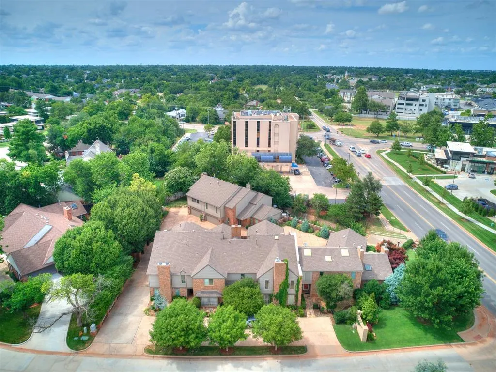 Photo 39 — 1201 Glenbrook Drive 5, Oklahoma City, OK 73118