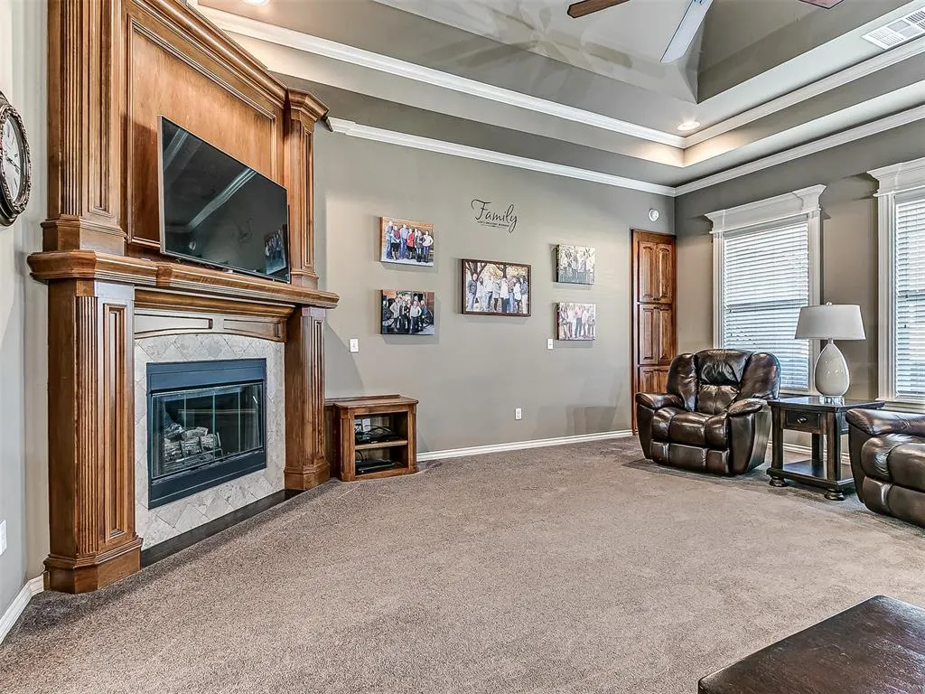 Photo 7 — 11705 Charleston Way, Yukon, OK 73099