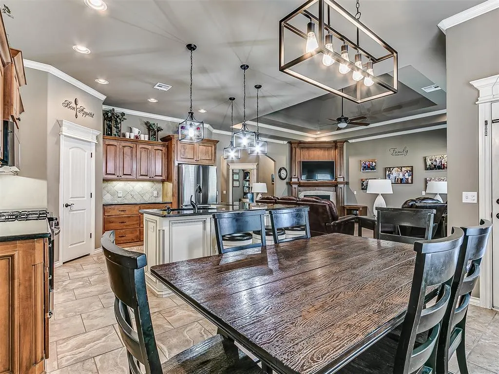 Photo 23 — 11705 Charleston Way, Yukon, OK 73099