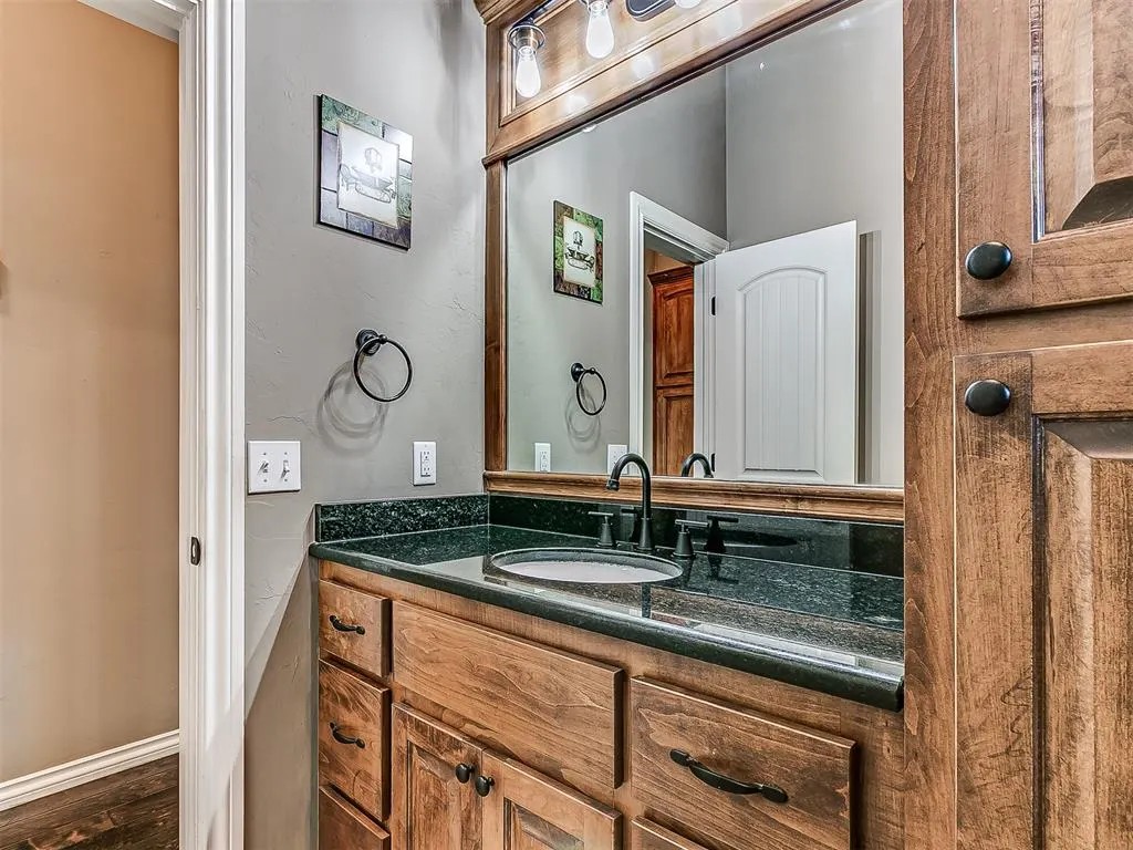 Photo 26 — 11705 Charleston Way, Yukon, OK 73099