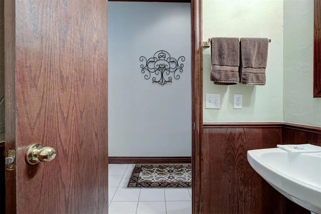 Photo 32 — 16708 Covington Manor, Edmond, OK 73012