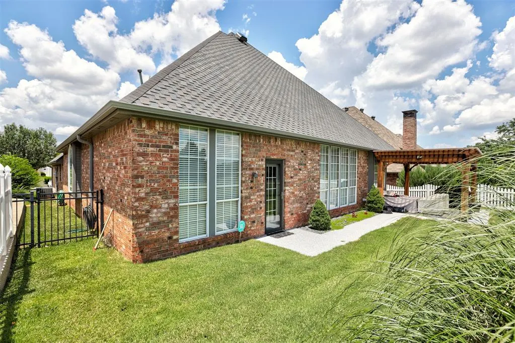 Photo 43 — 16708 Covington Manor, Edmond, OK 73012