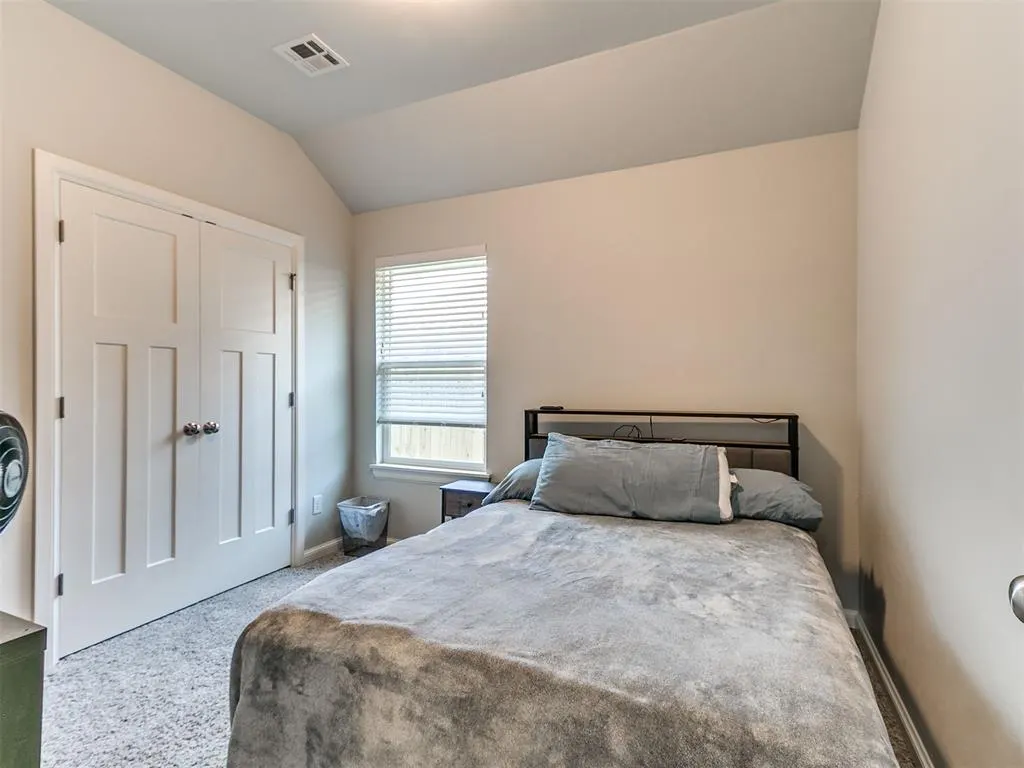 Photo 17 — 4400 Idylbreeze Drive, Oklahoma City, OK 73179