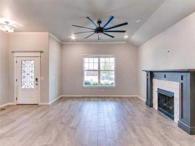 Photo 7 — 4400 Idylbreeze Drive, Oklahoma City, OK 73179