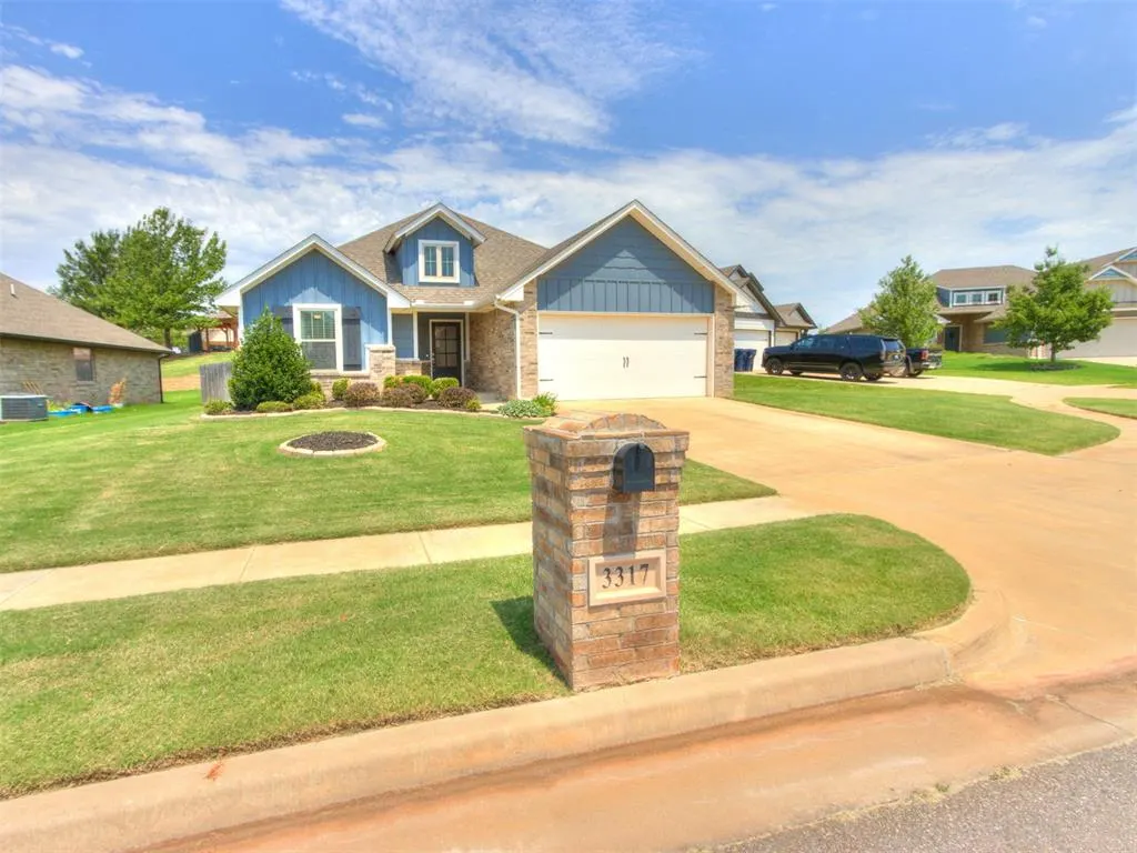 Photo 2 — 3317 NW 187th Street, Edmond, OK 73012