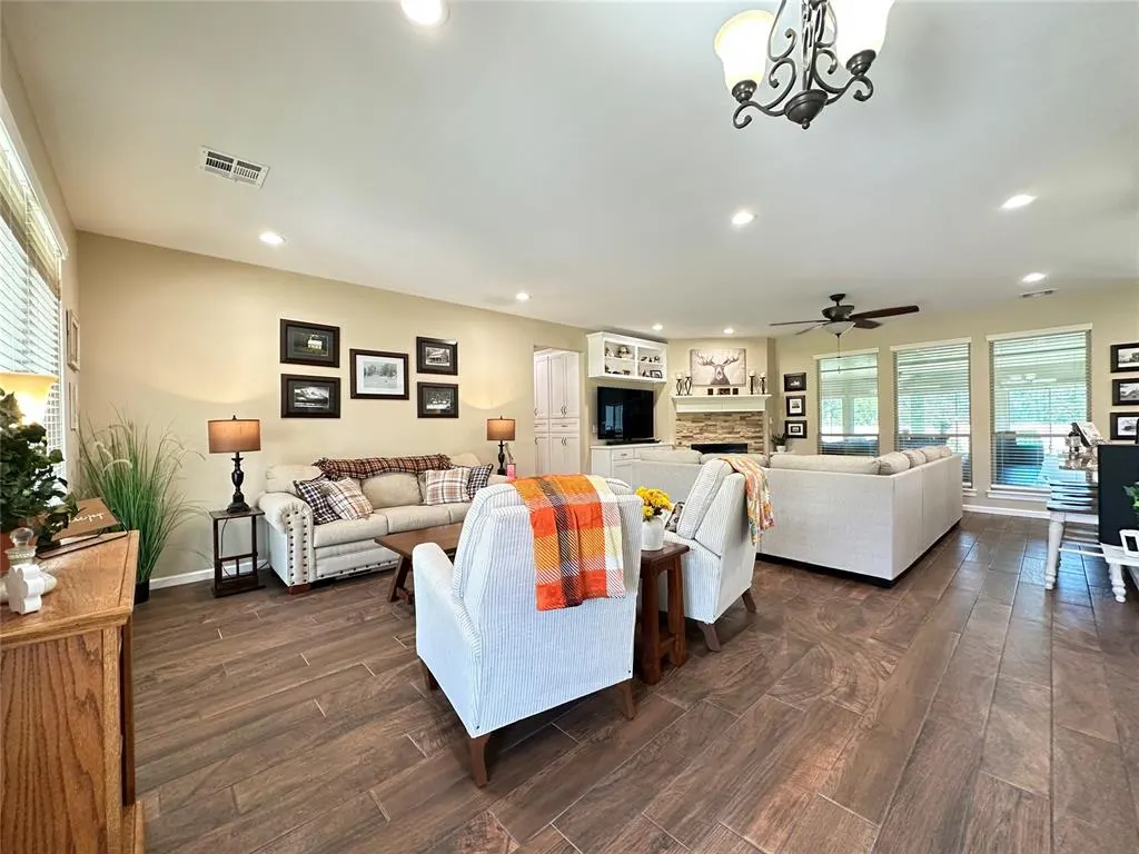 Photo 5 — 9565 N Bryan Road, Shawnee, OK 74855